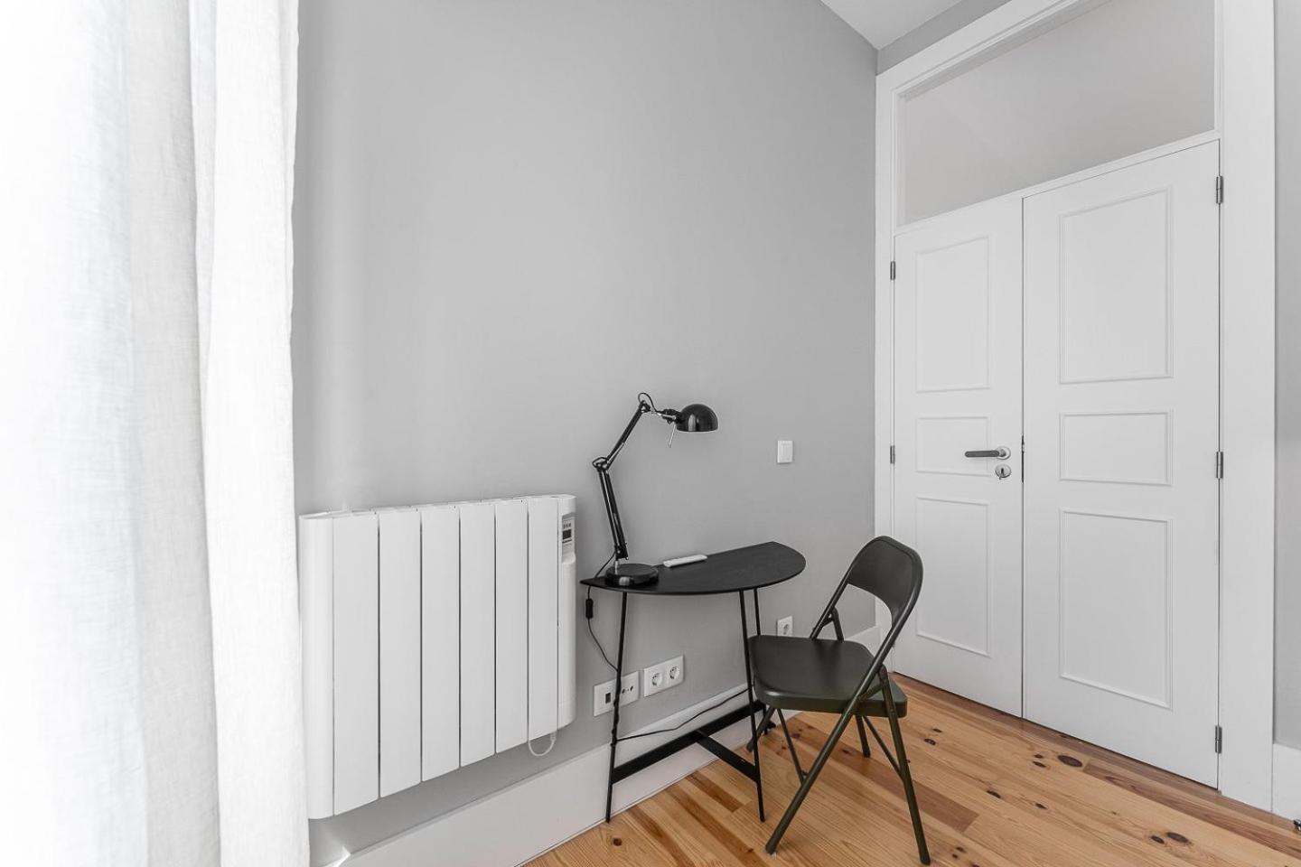 Guestready - Colorful Apt Near Agosto Station Porto Exterior foto