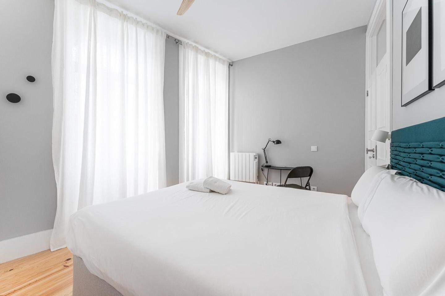 Guestready - Colorful Apt Near Agosto Station Porto Exterior foto
